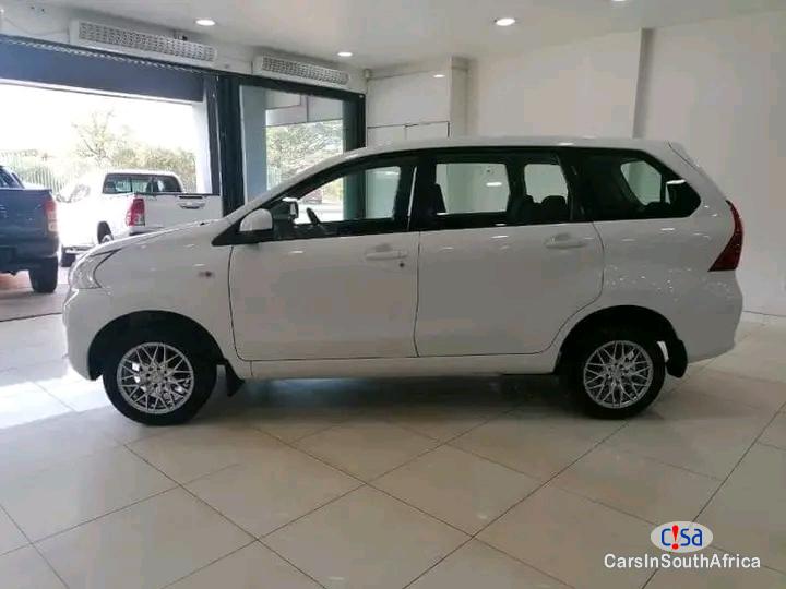 Toyota Avanza Manual 2017 - image 3