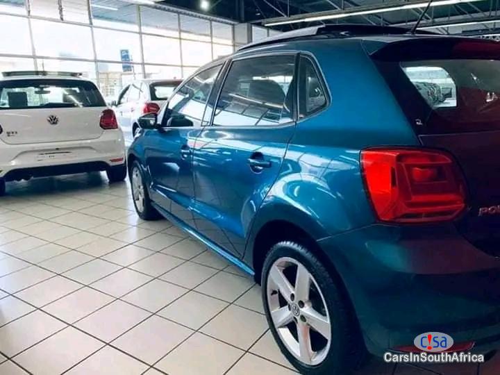 Volkswagen Polo Manual 2016 - image 3
