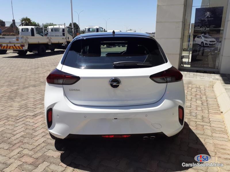 Opel Corsa 1.2 Automatic 2021