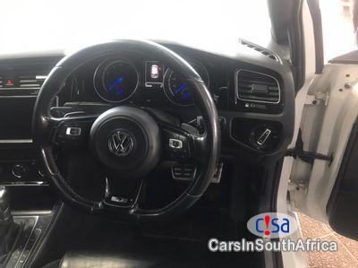 Volkswagen Golf Automatic 2016 in Western Cape - image
