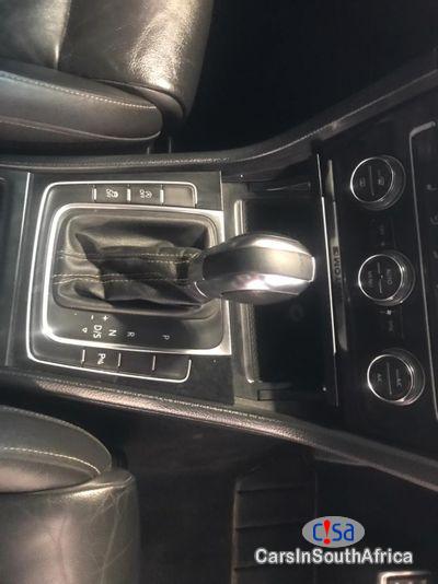 Volkswagen Golf Automatic 2016 - image 9