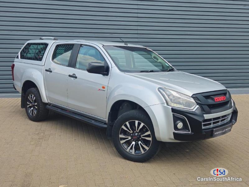 Picture of Isuzu KB300 D Teq Double Cab Manual 2017