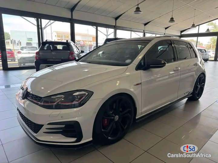 Volkswagen Golf 2.0 Automatic 2020 - image 2