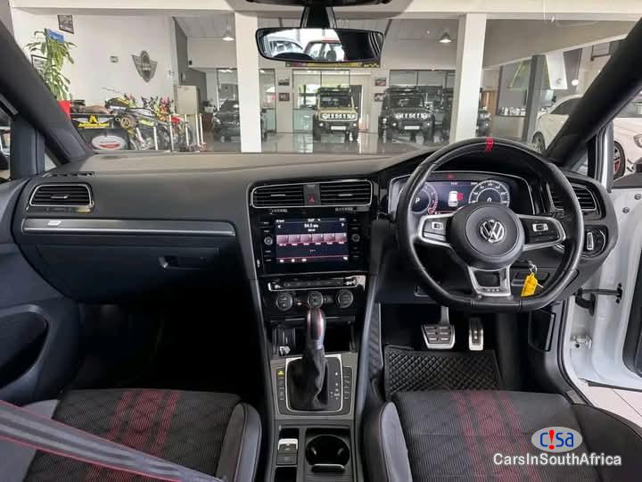 Volkswagen Golf 2.0 Automatic 2020 - image 3