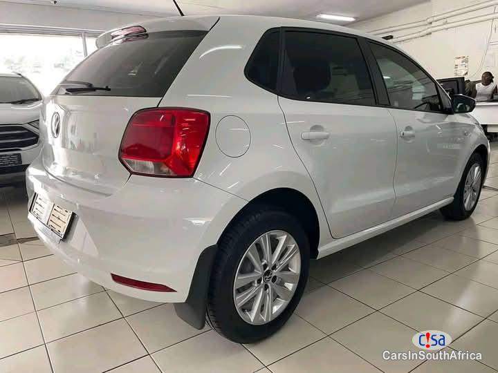 Volkswagen Polo 1.6 Automatic 2023 - image 5