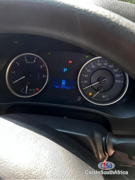 Toyota Hilux 2.4GD-6 Automatic 2018 - image 8