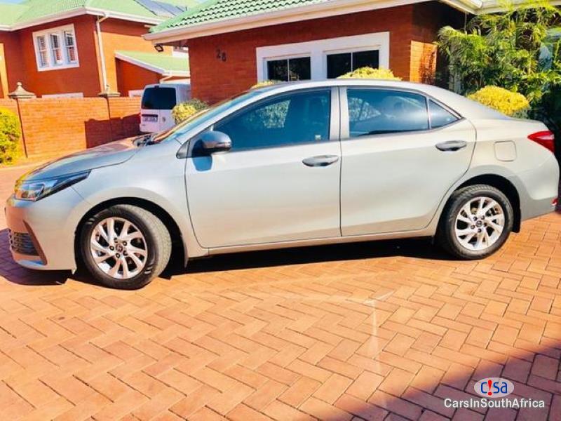 Toyota Corolla 1.6 Prestige Automatic 2017 - image 4
