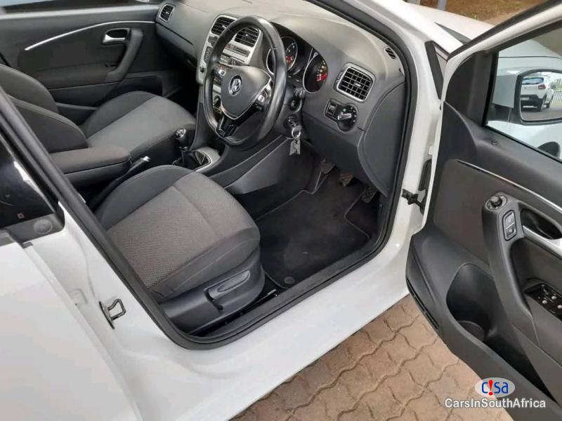 Volkswagen Polo 1.2 TSi Highline Call 081 494 5928 Delivery Nationwide Manual 2015 - image 2