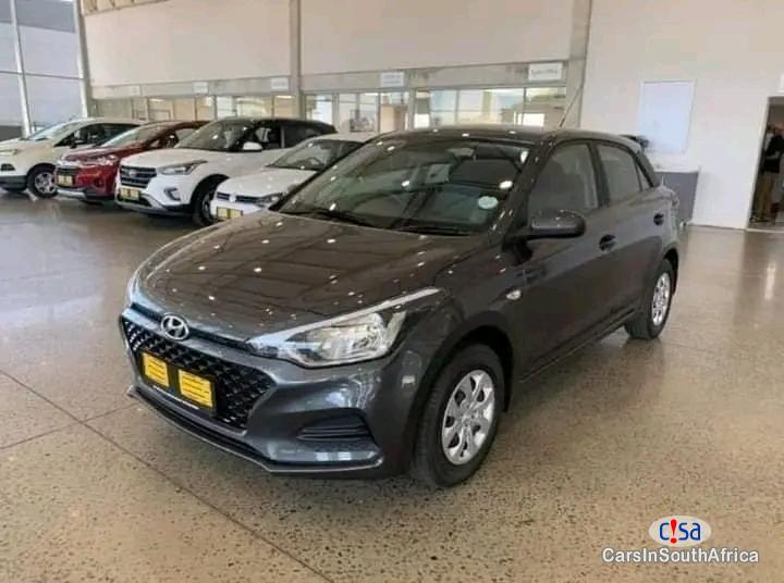 Pictures of Hyundai i20 Manual 2019