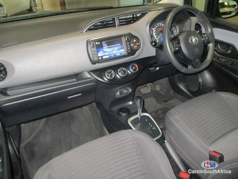 Toyota Yaris 1.5 Pulse Auto...0679505805 Automatic 2017 - image 6