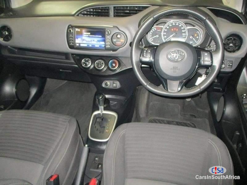 Toyota Yaris 1.5 Pulse Auto...0679505805 Automatic 2017 - image 7