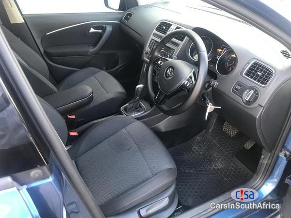 Volkswagen Polo Automatic 2016 - image 6