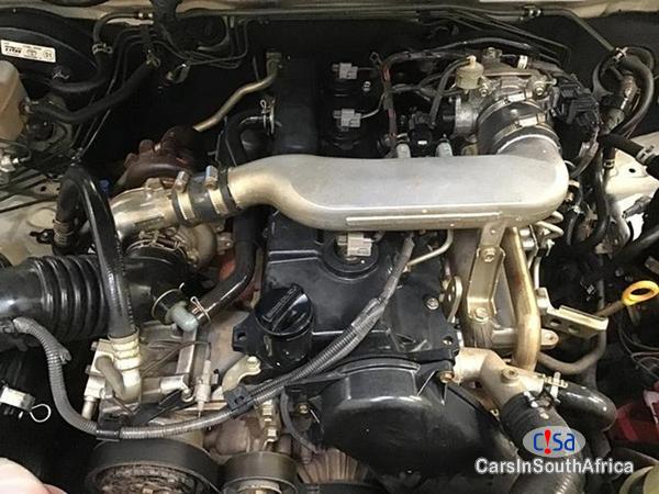 Toyota Hilux Manual 2015 in Mpumalanga - image