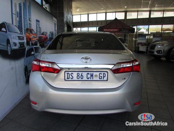 Toyota Corolla Automatic 2015 - image 5