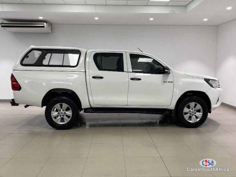 Toyota Hilux 2.4 Manual 2018