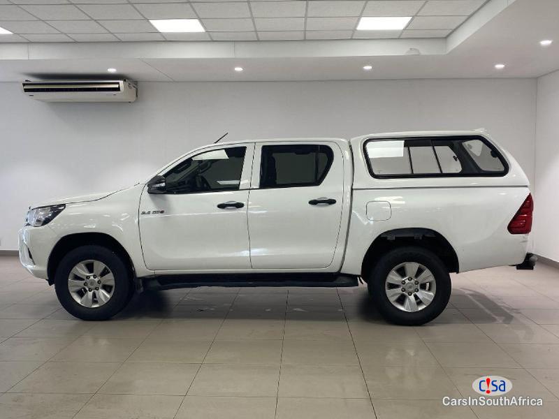 Toyota Hilux 2.4 Manual 2018 in South Africa