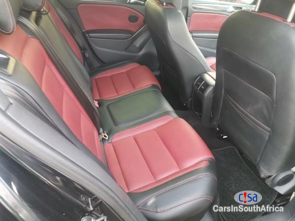 Volkswagen Golf 2.0 GTI DSG Automatic 2011 - image 4