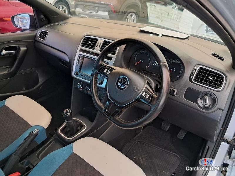 Volkswagen Polo Vivo 1.4 /call Whatsapp 068 346 6875 Manual 2021 - image 3