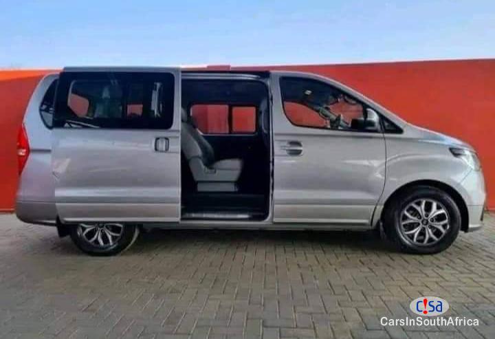 Hyundai H-1 Automatic 2017 in Western Cape