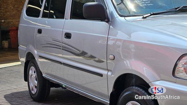 Toyota Condor 3000D Estate TE Manual 2004 - image 2