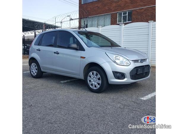 Picture of Ford Figo Manual 2015