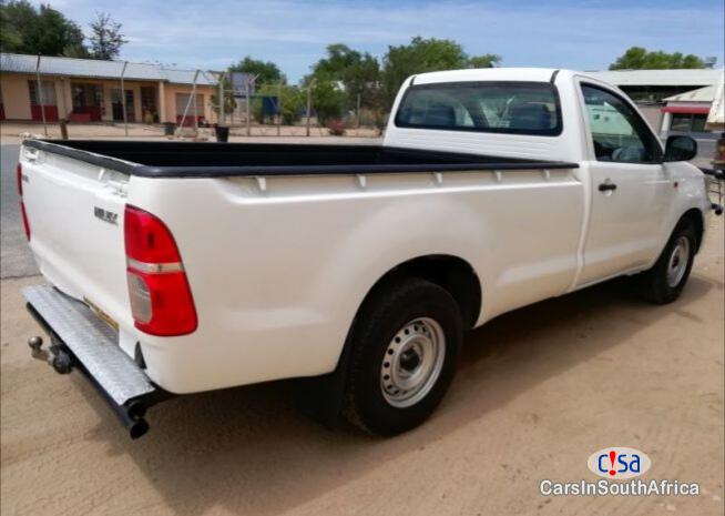 Toyota Hilux Manual 2015 in Eastern Cape