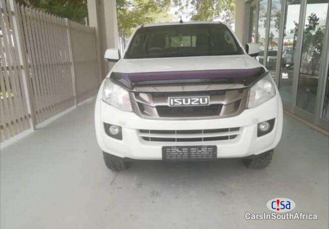 Isuzu KB280 Manual 2015 - image 3