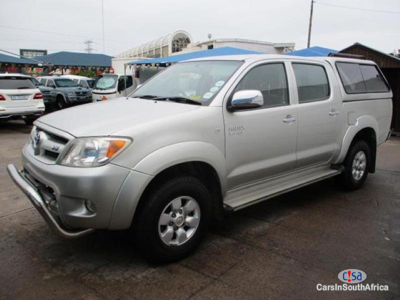 Toyota Hilux Manual 2009 in South Africa
