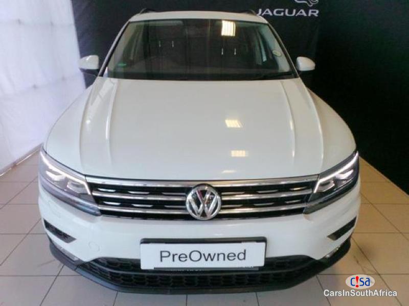 Volkswagen Tiguan Automatic 2013 - image 2