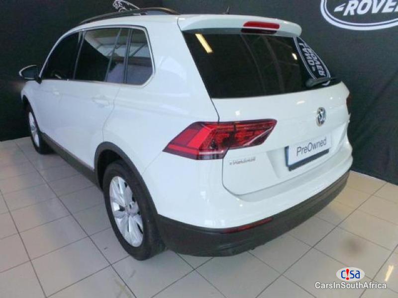 Volkswagen Tiguan Automatic 2013 - image 4