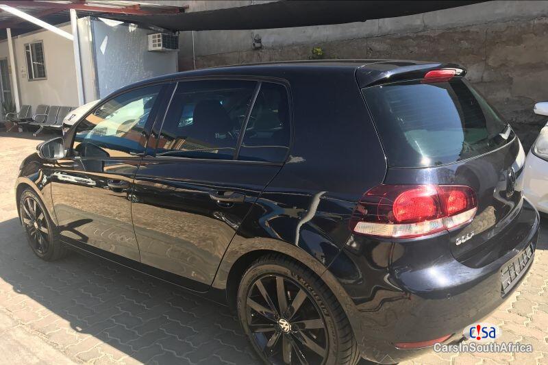 Volkswagen Golf Automatic 2010 - image 4