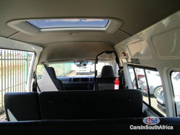 Toyota Quantum 2.5 Manual 2016 - image 5