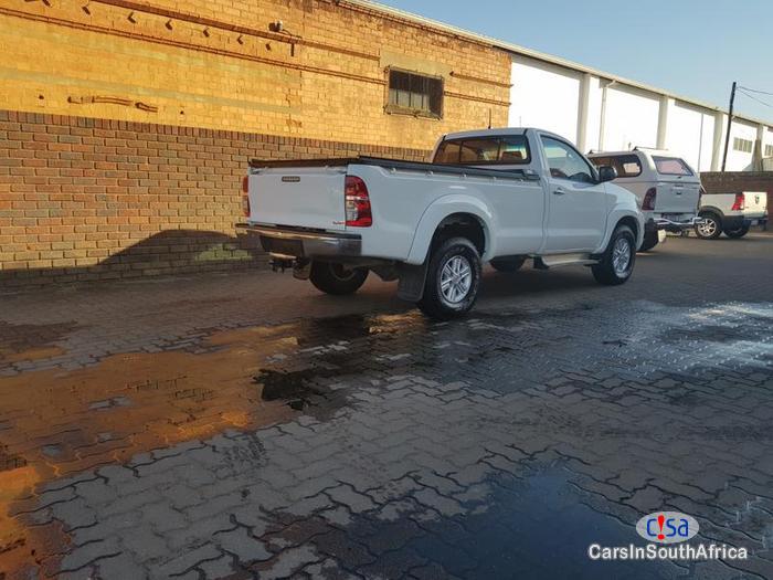 Toyota Hilux Manual 2011 in South Africa