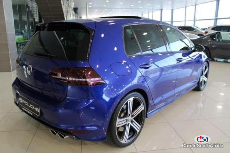Volkswagen Golf 2.0 Automatic 2017 - image 2