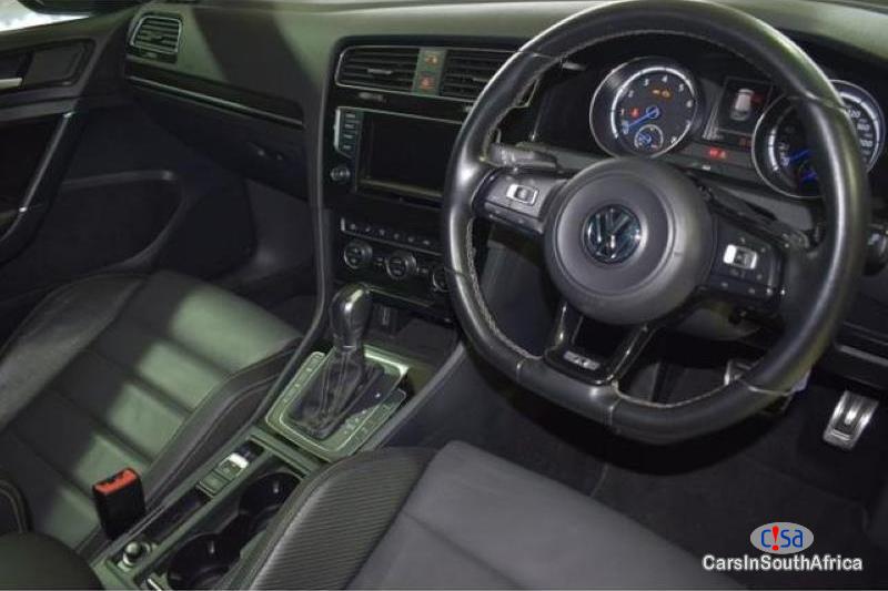 Volkswagen Golf 2.0 Automatic 2017 - image 4