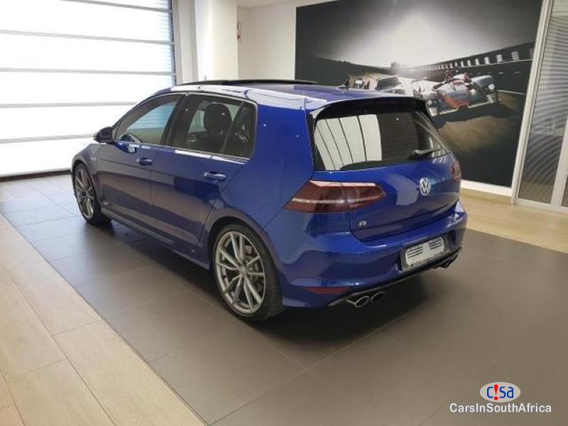 Volkswagen Golf 2.0 Automatic 2017 in South Africa
