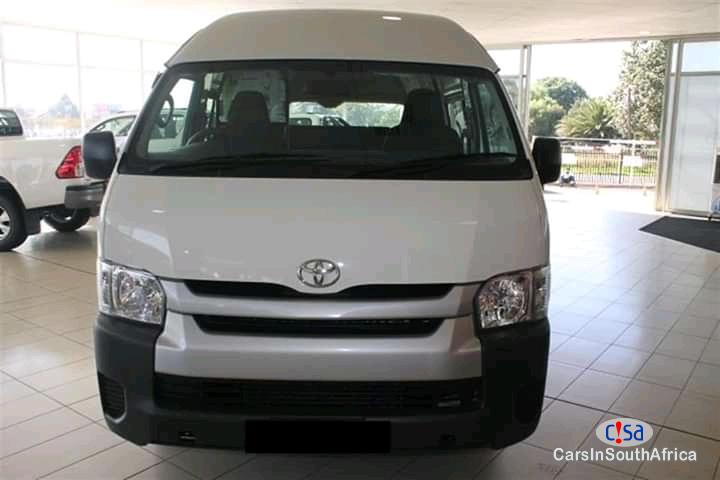Picture of Toyota HiAce Manual 2017