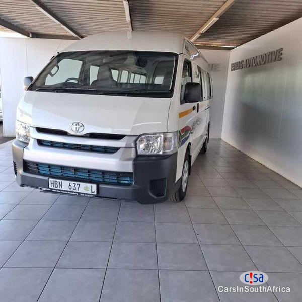 Picture of Toyota Quantum 2.5 D-4D Sesfikile 16-Seat Manual 2022