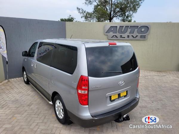 Hyundai H-1 2.5 Automatic 2016