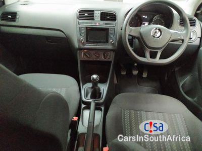Volkswagen Polo 1.2 Manual 2016 - image 3