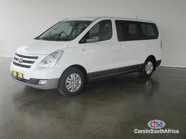 Hyundai H-1 Manual 2016 - image 2