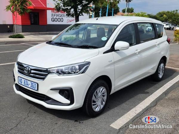 Toyota Rumion 1.5 SX Manual 2016 - image 3