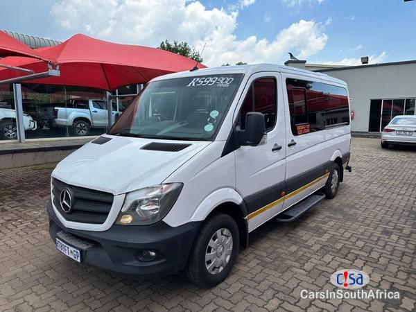 Picture of Mercedes Benz 519 Manual 2018
