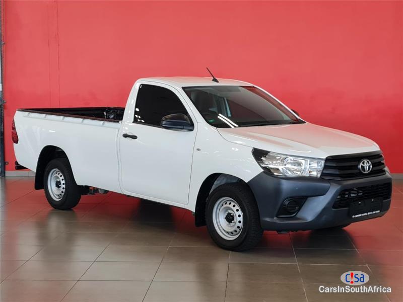 Toyota Hilux 2.4GD Manual 2018 - image 3