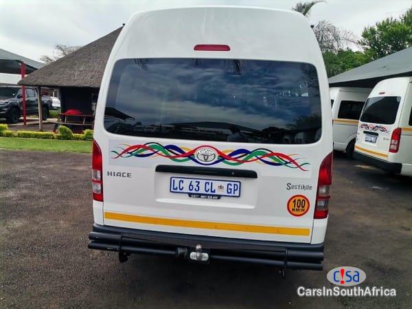 Toyota Quantum 2.5 Sesifikile 15 Seats ( +27 685845776 Manual 2017 - image 3