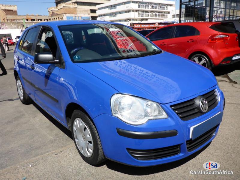 Volkswagen Polo 1.6 Manual 2009 - image 2