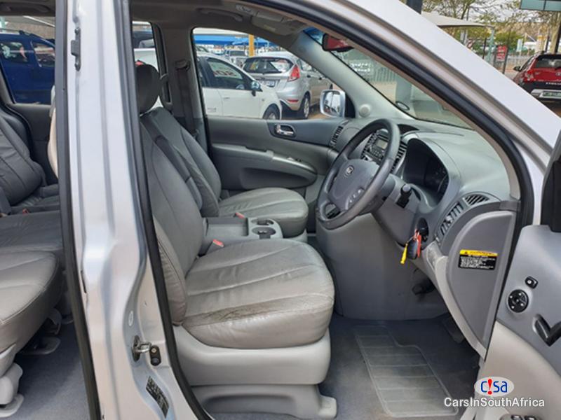Picture of Kia Sedona 2.9 Automatic 2008 in South Africa