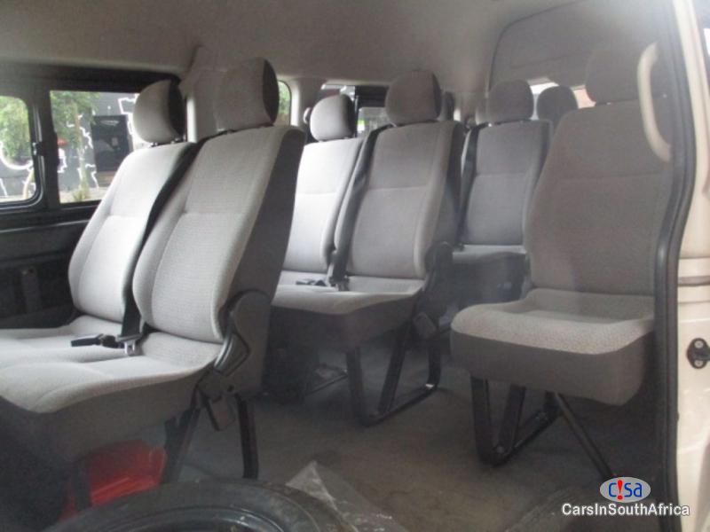 Toyota Quantum 2.7 Manual 2017 in South Africa - image