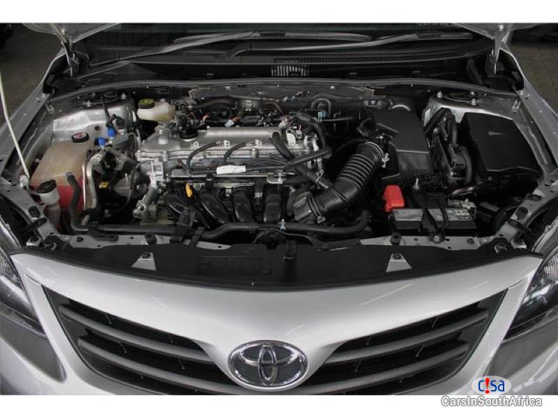 Toyota Corolla Manual 2017 - image 5