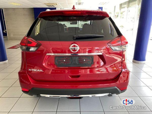 Nissan X-trail 2.5 Automatic 2022 - image 2